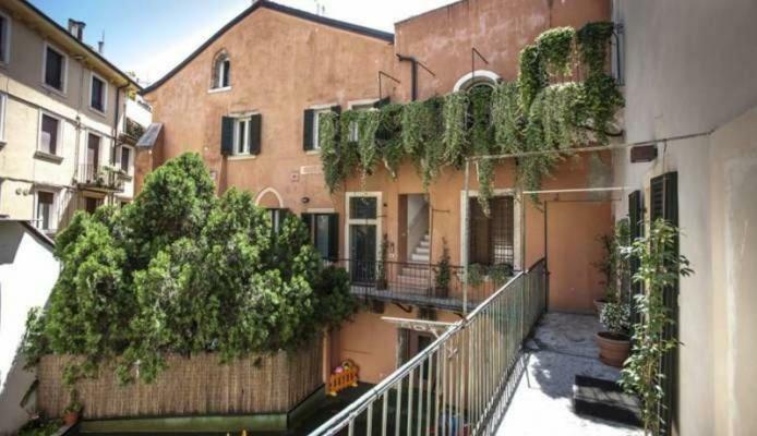 Appartamento Cortiletto Verona Esterno foto